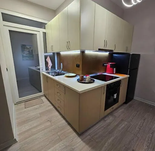 Near Us Embassy With Balcony Appartement